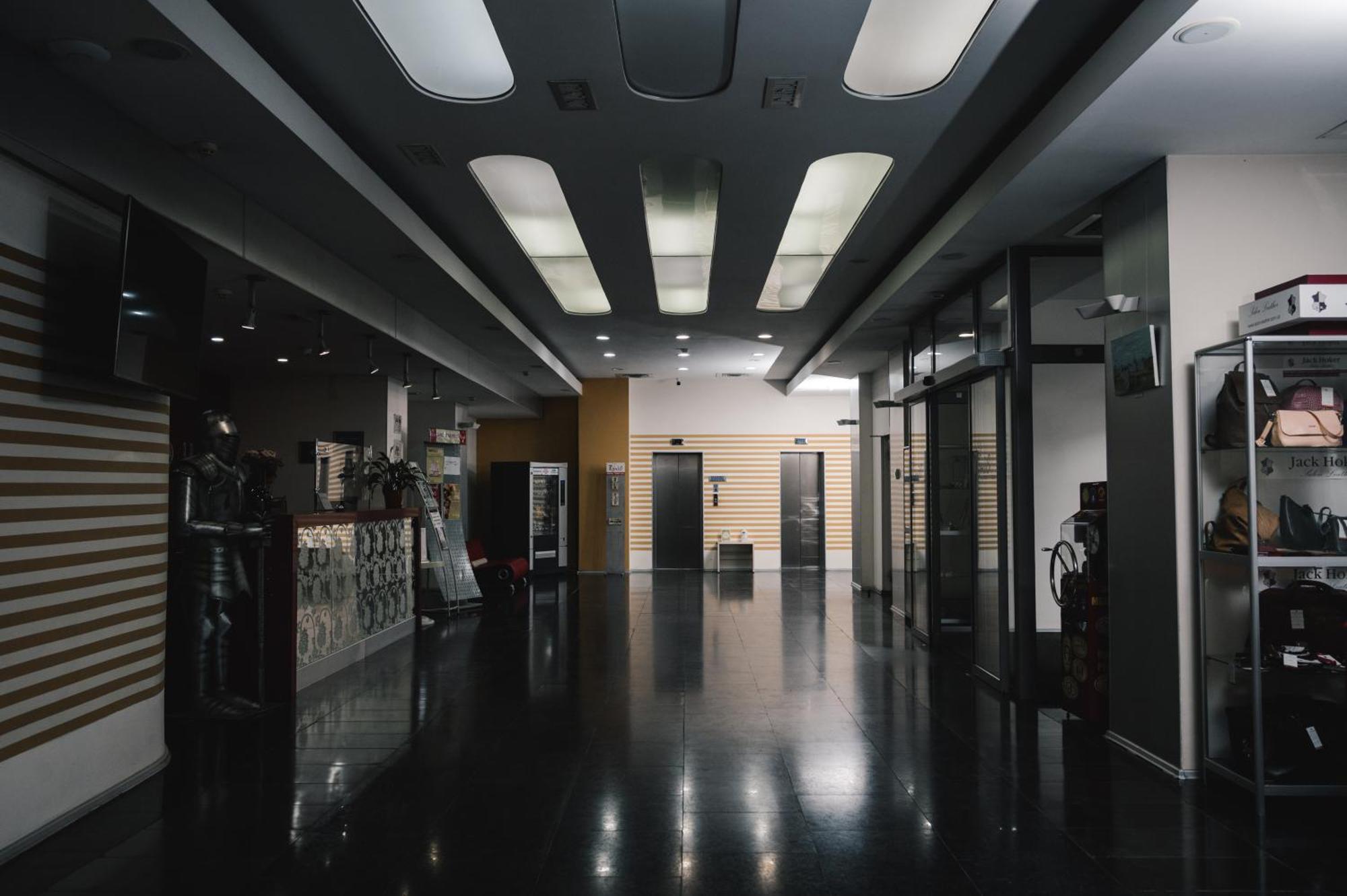 7 Days Hotel Kamyanets-Podilskyi Dış mekan fotoğraf