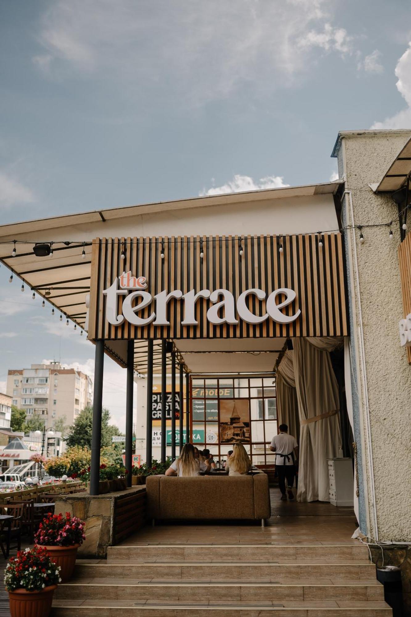 7 Days Hotel Kamyanets-Podilskyi Dış mekan fotoğraf